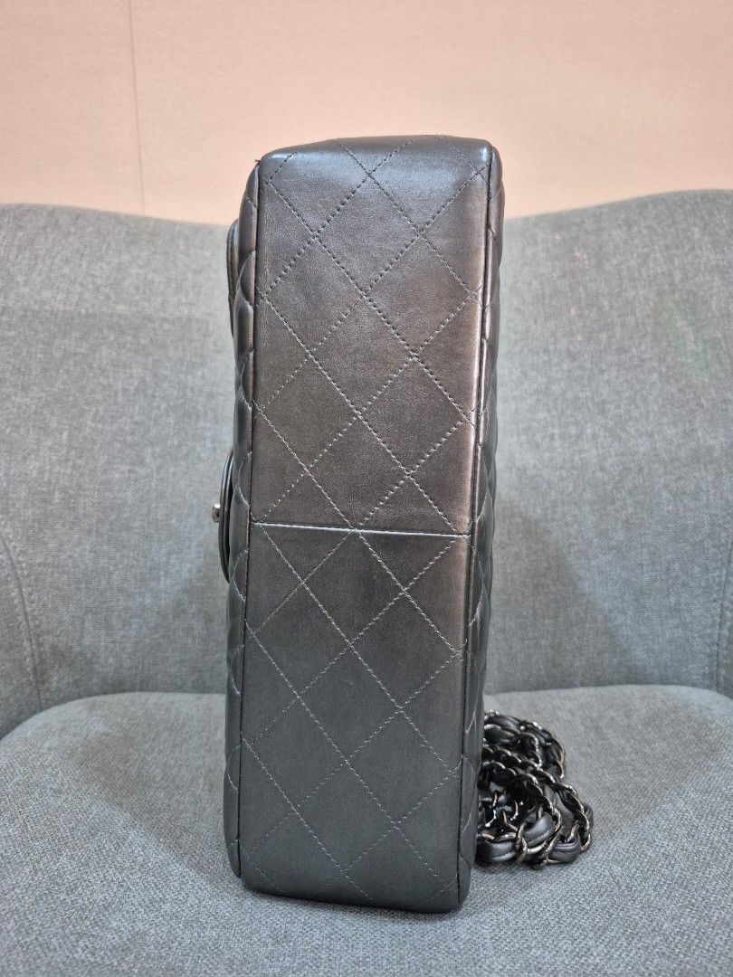Chanel Classic Double Flap Jumbo Silver Lambskin Silver Hardware - Image 6