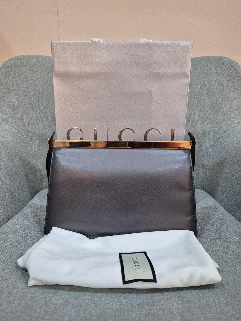 Gucci Clasp Shoulder Bag Smooth Grey Calfskin - Image 7
