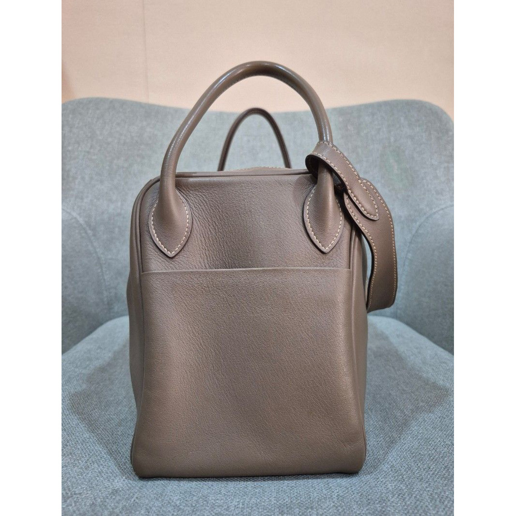 Hermes Lindy 30 Etoupe Swift Leather Palladium Hardware - Image 3