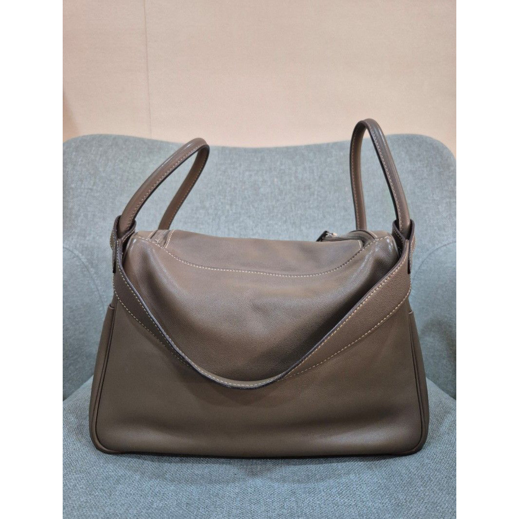 Hermes Lindy 30 Etoupe Swift Leather Palladium Hardware - Image 4
