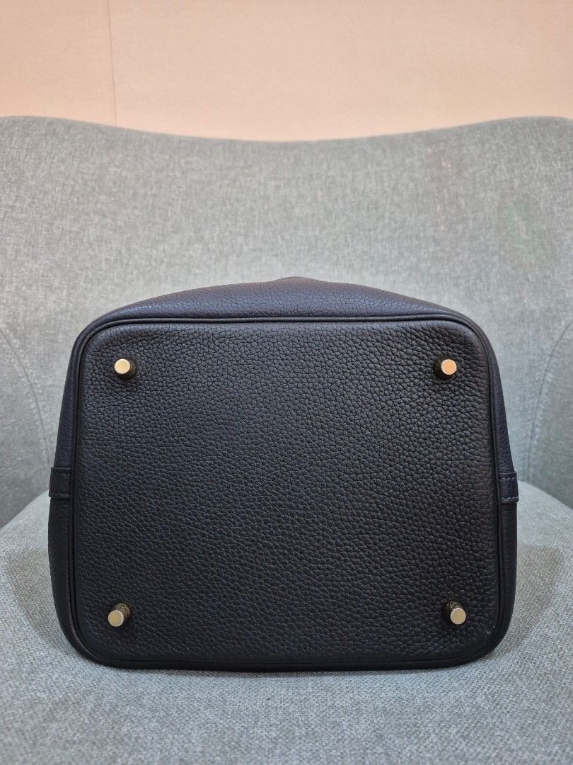 Hermes Picotin 22 Noir Clemence Gold Hardware - Image 6