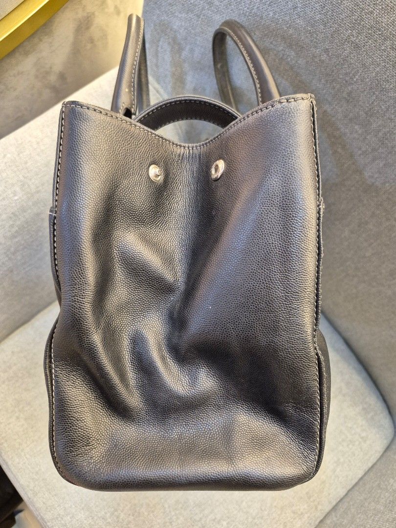 Chanel Executive Cerf Tote Black Caviar Leather Silver Hardware - Image 4