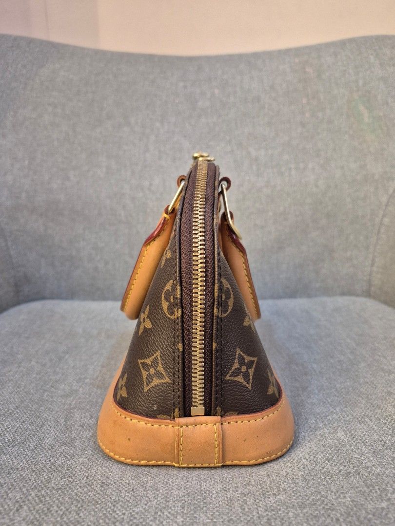 Louis Vuitton Alma BB Monogram Canvas - Image 3
