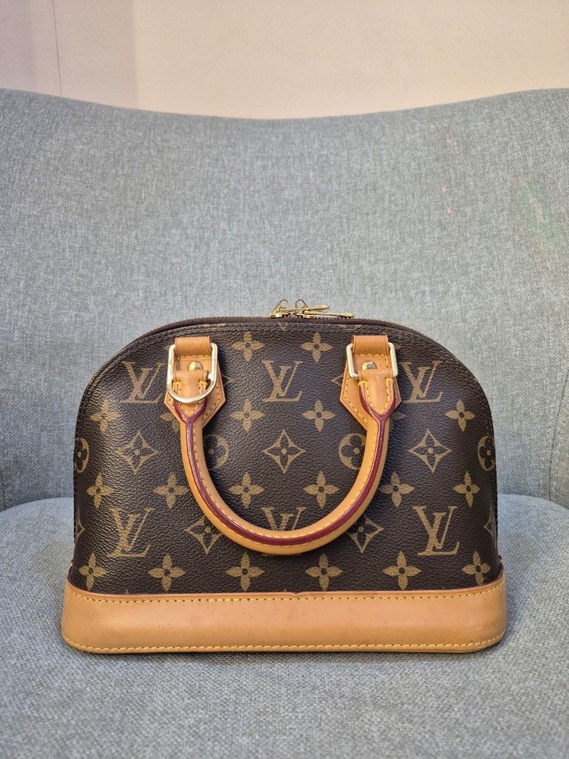 Louis Vuitton Alma BB Monogram Canvas - Image 4