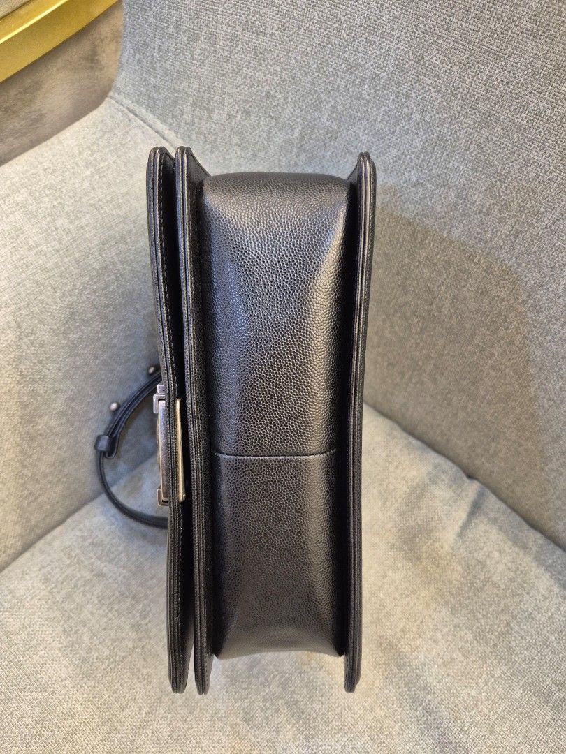 Chanel Boy Medium Black Quilted Caviar Leather Ruthenium Hardware - Image 5