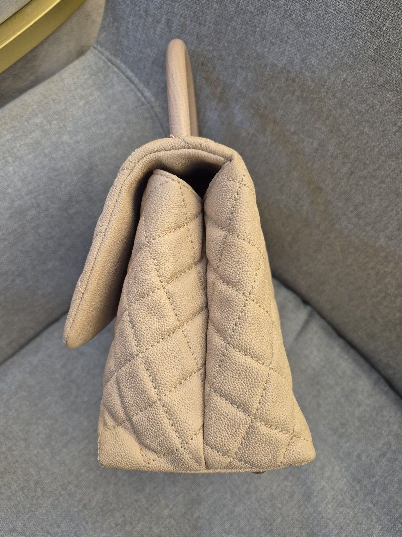 Chanel Coco Handle Medium Beige Caviar Leather Silver Hardware - Image 4