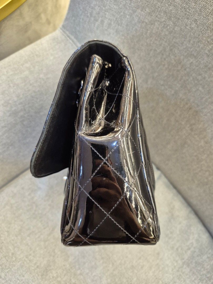 Chanel Jumbo Single Flap Black Patent Leather Silver Hardware - Image 4